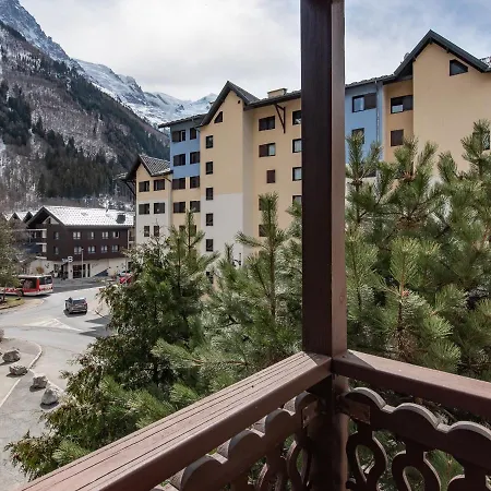 Apartment Vue Montagne Parking Prive Balcon