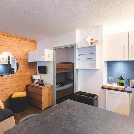 Apartment Vue Montagne Parking Prive Balcon