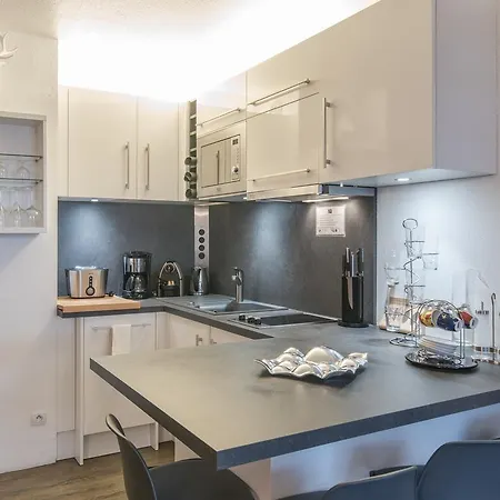 Vue Montagne Parking Prive Balcon Apartment *