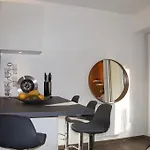 Vue Montagne Parking Privé Balcon Appartamento *