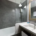 Vue Montagne Parking Privé Balcon Appartamento