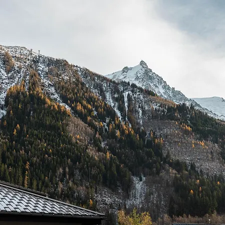 Vue Montagne Parking Privé Balcon Appartamento
