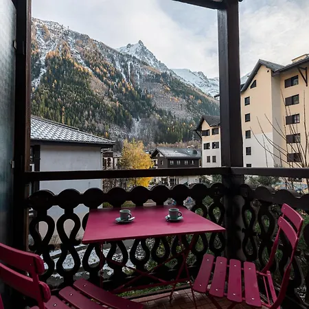 Vue Montagne Parking Privé Balcon Appartamento Chamonix